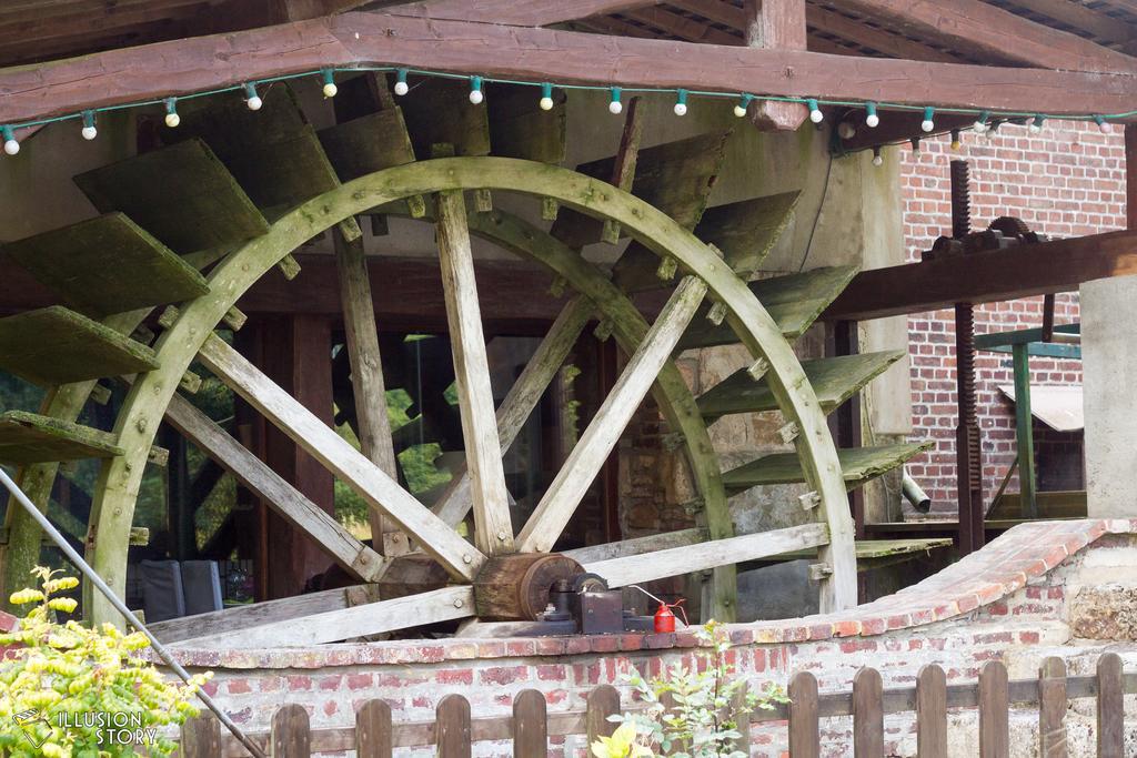 Logis - Hotel & Restaurant Moulin Des Forges Сент-Омер-ен-Шоссе Экстерьер фото
